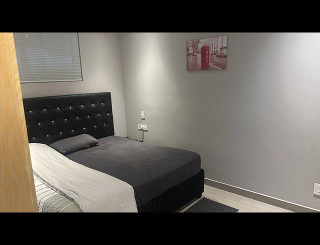 1 BEDROOM APARTMENT FOR SALE IN UMHLANGA CENTRAL